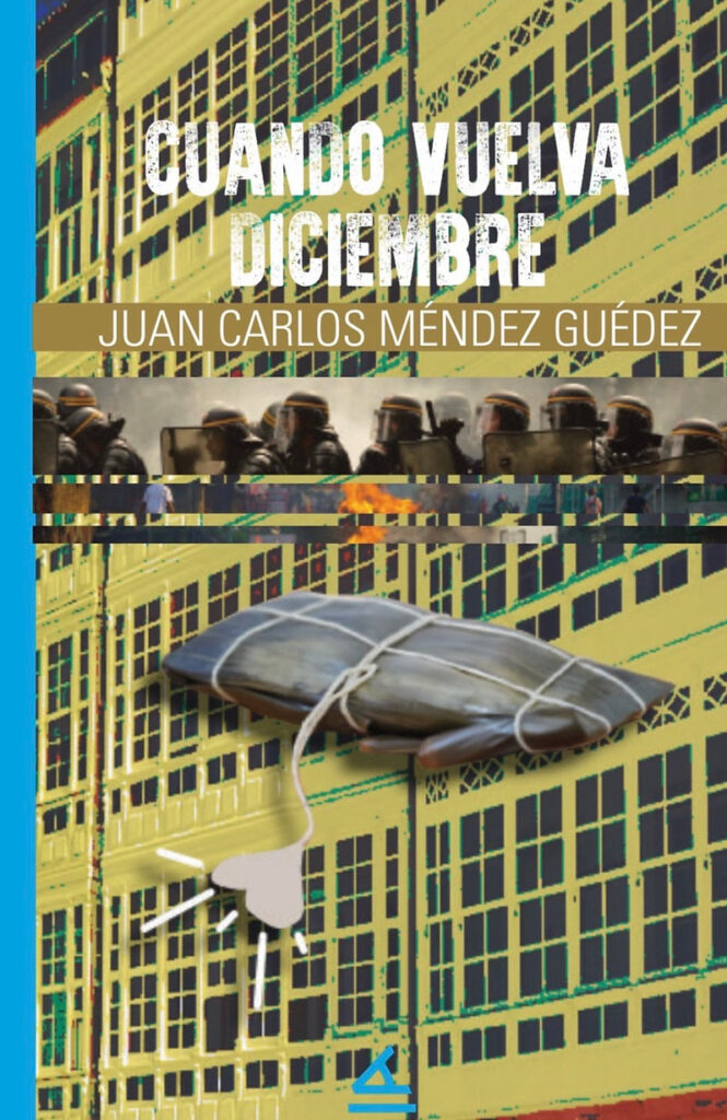 Hallaca sobre mesa Portada de la novela Cuando vuelva diciembre  